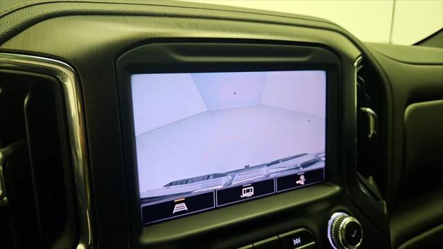 2022 GMC Sierra 1500 Limited 4WD Crew Cab Short Box AT4