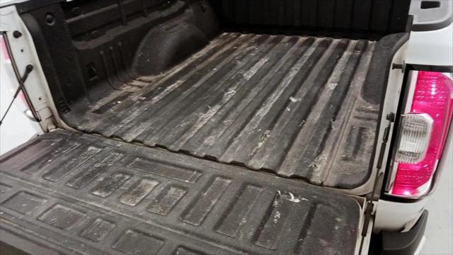 2021 GMC Canyon 2WD Crew Cab Short Box Elevation Standard