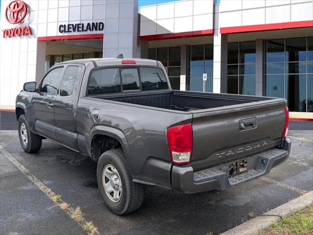 2017 Toyota Tacoma SR