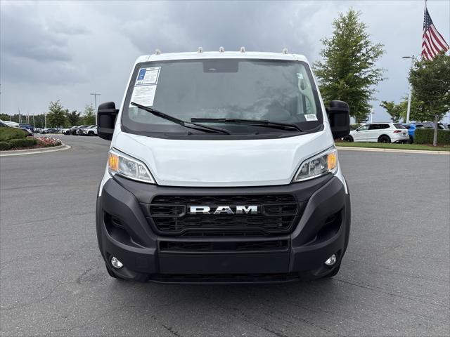 2025 Ram ProMaster 2500 Cargo Van Tradesman Low Roof 136" WB w/Pass Seat