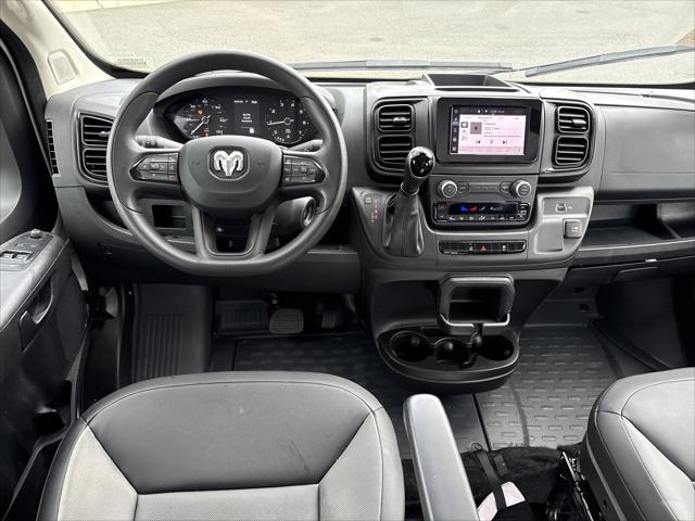 2025 Ram ProMaster 2500 Cargo Van Tradesman Low Roof 136" WB w/Pass Seat