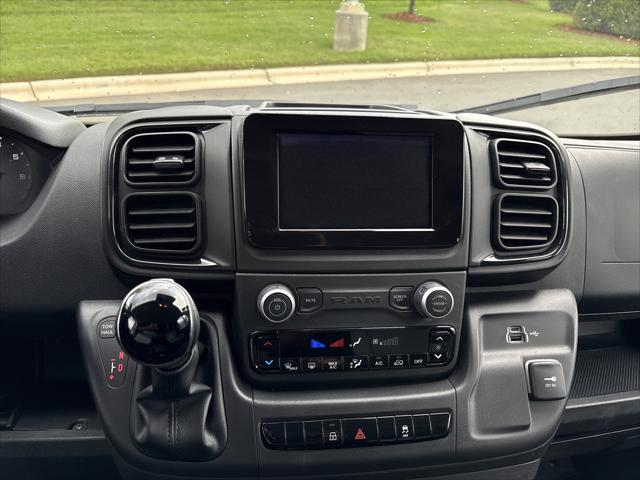 2025 Ram ProMaster 2500 Cargo Van Tradesman Low Roof 136" WB w/Pass Seat