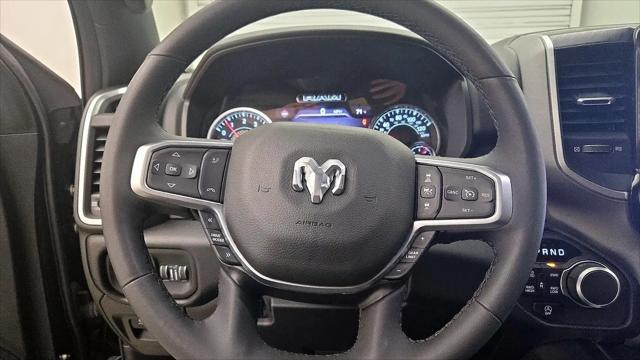 2025 Ram 1500 Big Horn Crew Cab 4x4 5'7" Box
