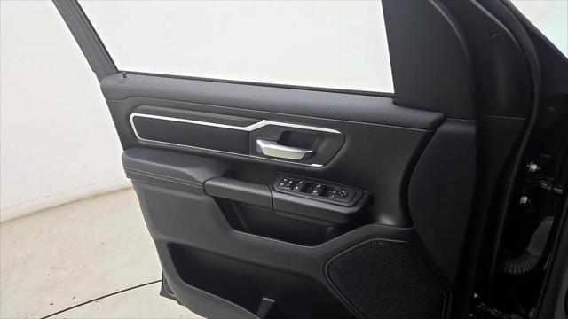 2025 Ram 1500 Big Horn Crew Cab 4x4 5'7" Box