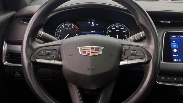 2023 Cadillac XT4 FWD Premium Luxury