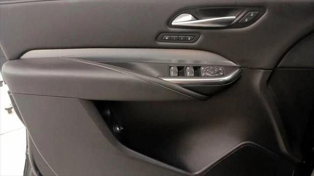 2023 Cadillac XT4 FWD Premium Luxury