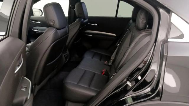 2023 Cadillac XT4 FWD Premium Luxury