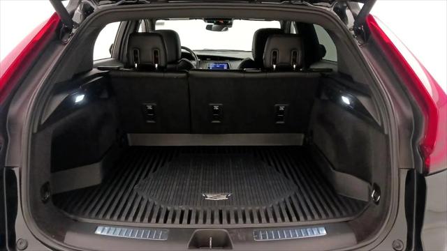 2023 Cadillac XT4 FWD Premium Luxury