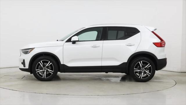 2023 Volvo XC40 B5 Core