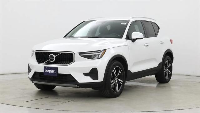 2023 Volvo XC40 B5 Core