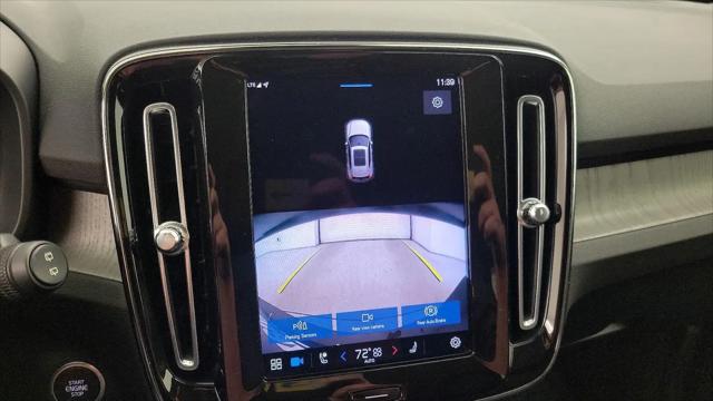 2023 Volvo XC40 B5 Core