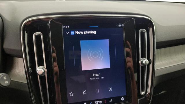 2023 Volvo XC40 B5 Core