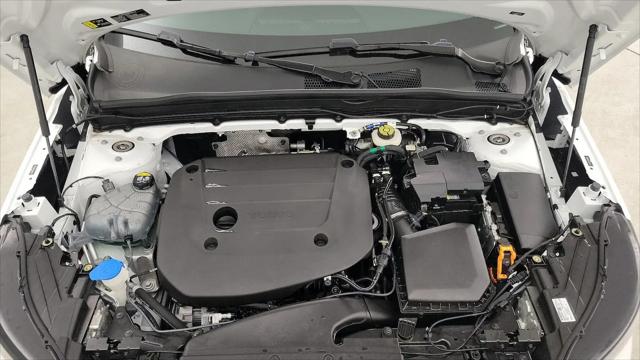 2023 Volvo XC40 B5 Core