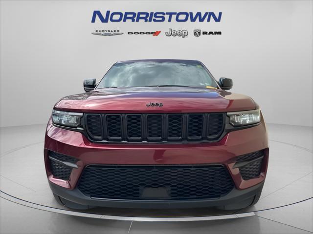 2023 Jeep Grand Cherokee Altitude 4x4 2023 Jeep Grand Cherokee Altitude 4x4