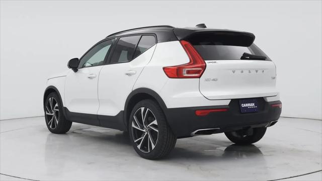2020 Volvo XC40 T5 R-Design