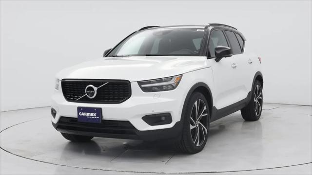 2020 Volvo XC40 T5 R-Design