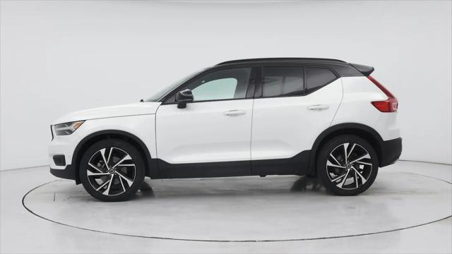 2020 Volvo XC40 T5 R-Design