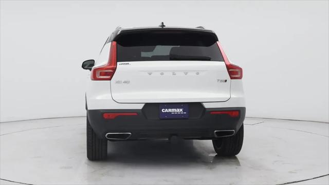 2020 Volvo XC40 T5 R-Design