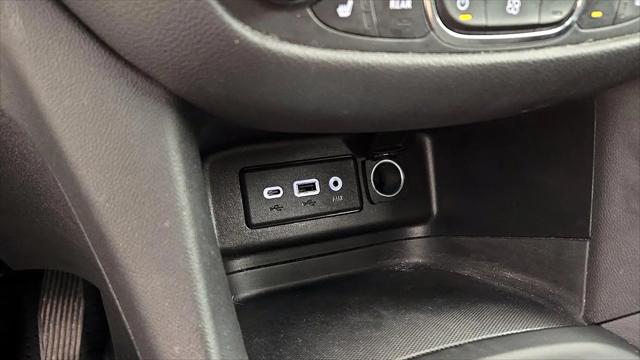 2022 Chevrolet Equinox FWD LT