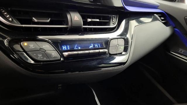 2022 Toyota C-HR XLE