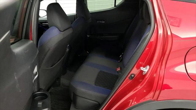 2022 Toyota C-HR XLE