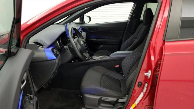 2022 Toyota C-HR XLE