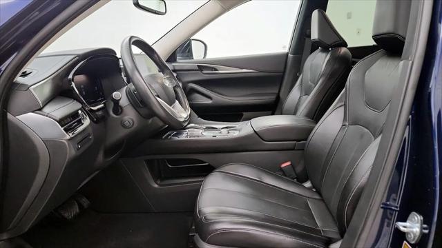 2022 INFINITI QX60 LUXE AWD