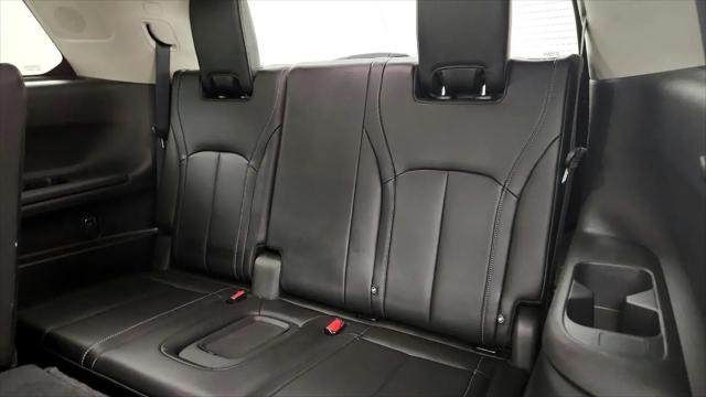 2022 INFINITI QX60 LUXE AWD