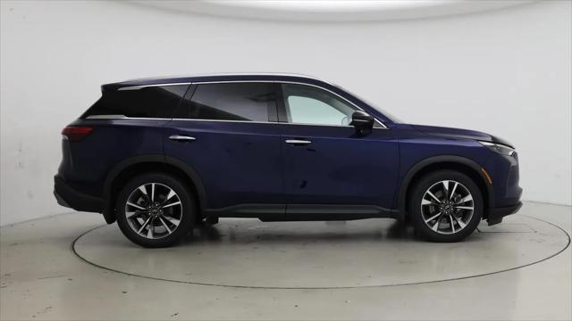 2022 INFINITI QX60 LUXE AWD