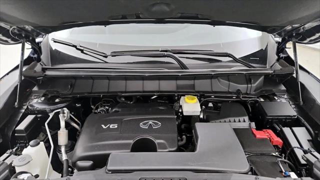 2022 INFINITI QX60 LUXE AWD