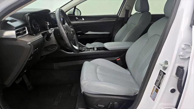 2022 Kia K5 EX