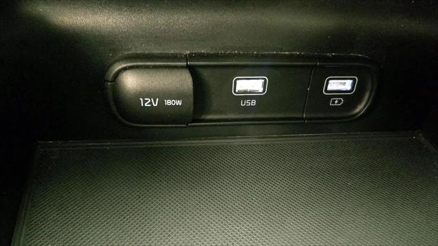 2022 Kia K5 EX
