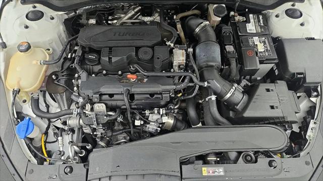 2022 Kia K5 EX