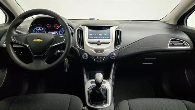 2016 Chevrolet Cruze LS Manual