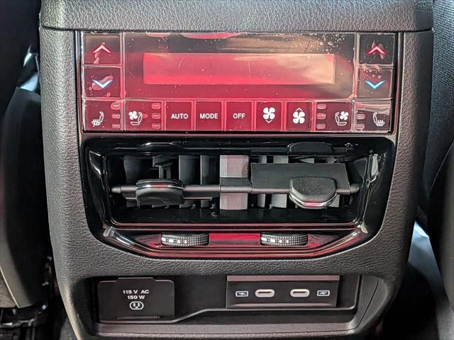 2026 Jeep Grand Cherokee Summit 4x4