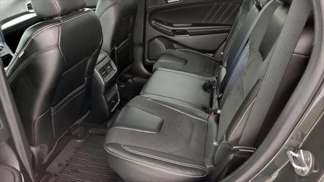 2022 Ford Edge ST