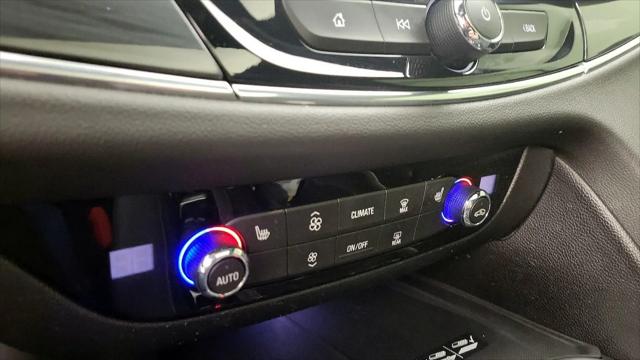 2023 Buick Enclave Essence AWD