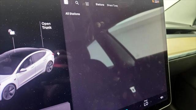 2022 Tesla Model 3 Rear-Wheel Drive