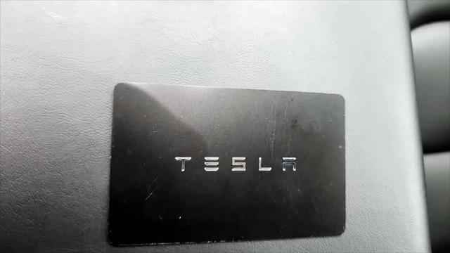2022 Tesla Model 3 Rear-Wheel Drive