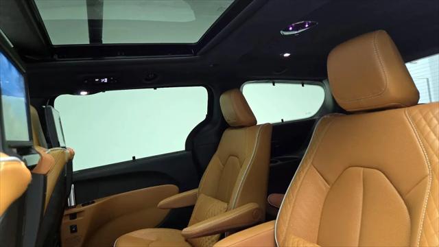 2023 Chrysler Pacifica Pinnacle AWD