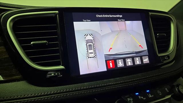 2023 Chrysler Pacifica Pinnacle AWD