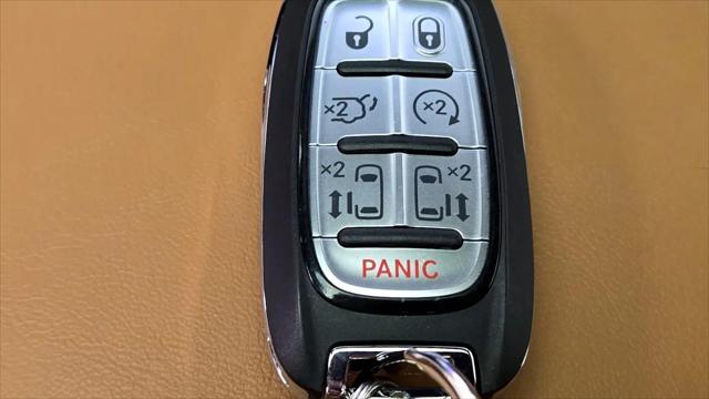 2023 Chrysler Pacifica Pinnacle AWD