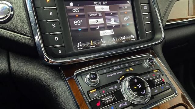 2018 Lincoln Continental Select