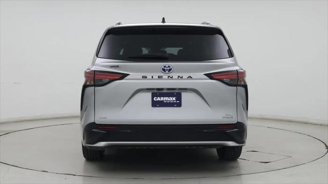 2024 Toyota Sienna XSE