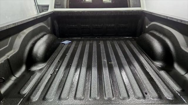 2022 Ram 1500 Classic Tradesman Crew Cab 4x4 5'7" Box