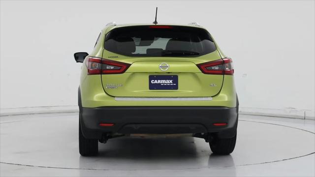 2020 Nissan Rogue Sport SL FWD Xtronic CVT