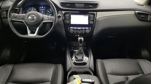 2020 Nissan Rogue Sport SL FWD Xtronic CVT