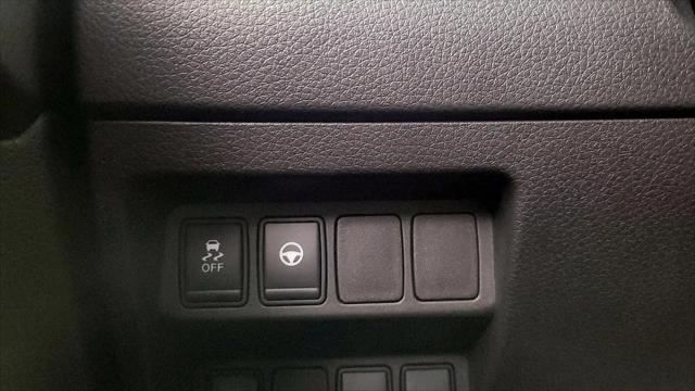 2020 Nissan Rogue Sport SL FWD Xtronic CVT