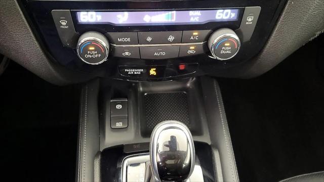 2020 Nissan Rogue Sport SL FWD Xtronic CVT