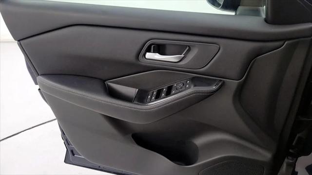 2025 Nissan Rogue SV FWD